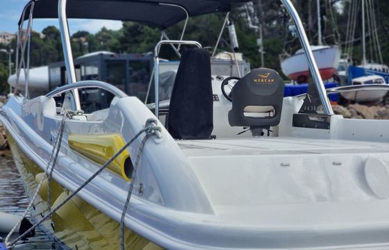 Motorboat Mercan Yachting Excursion 34 320hp