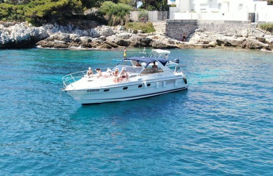 Motorboat Fairline Targa 42 850hp