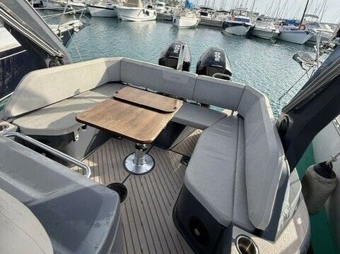 RIB Zodiac MEDLINE 9 600hp