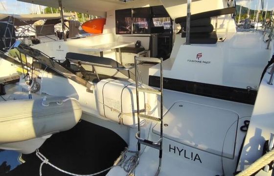 Catamaran Fountaine Pajot Lucia 40 11.73m