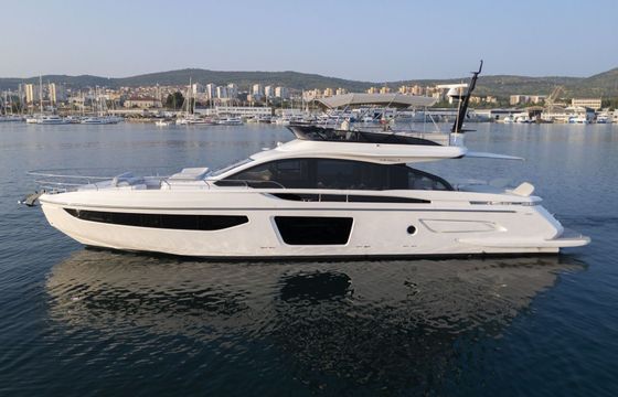 Motor yacht Azimut S7 2400hp
