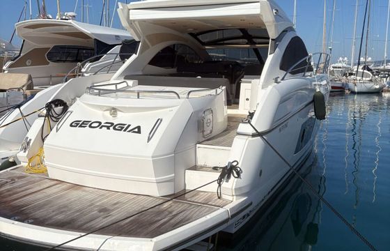 Motor yacht Sunseeker Portofino 48 4400hp