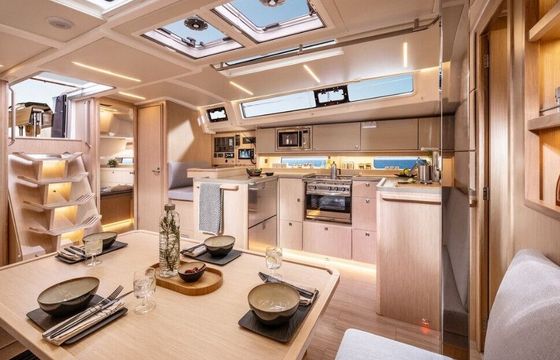 Sailboat Bavaria C46 14m
