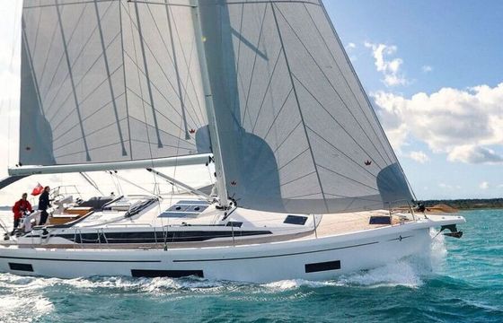Sailboat Bavaria C46 14m