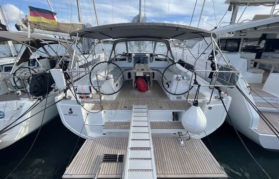 Sailboat Bénéteau Oceanis 40.1 12.87m