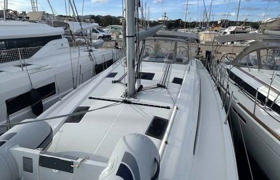 Sailboat Bénéteau Oceanis 40.1 12.87m