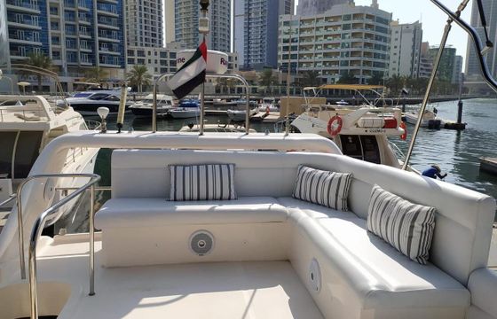 Motor yacht AMAZING DUBAI MARINE 2016 1400hp