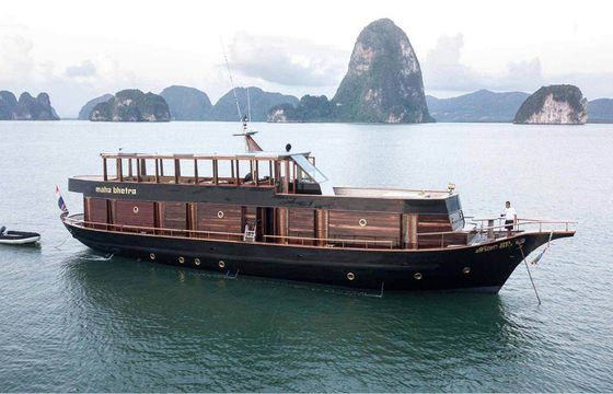 Motor yacht Custom Traditional Thai 740hp