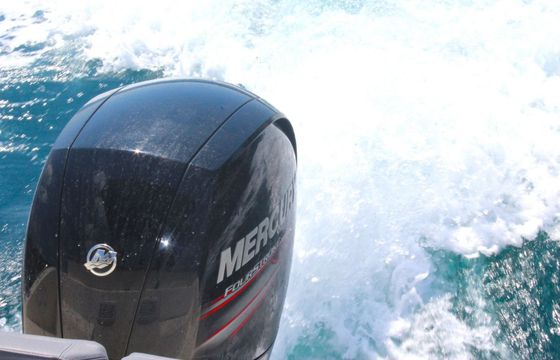 Motorboat Quicksilver 605 Sundeck 150hp