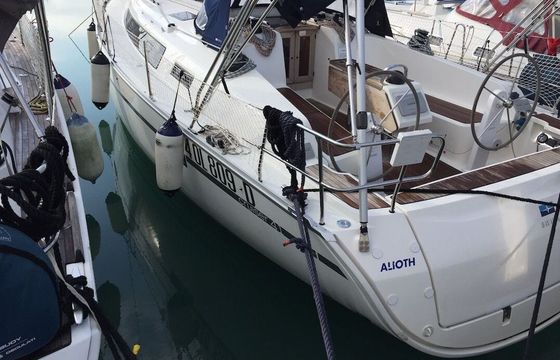 Sailboat BAVARIA Bavaria Cr 41 12.35m