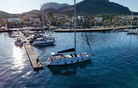 Sailboat Beneteau 50 With Air conditioning 14.94m