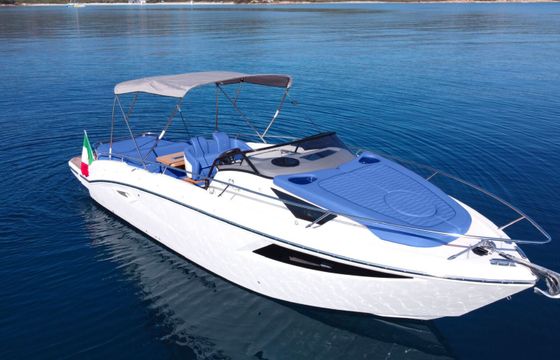Motorboat Cranchi E30 Endurance 320hp