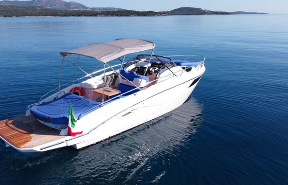 Motorboat Cranchi E30 Endurance 320hp