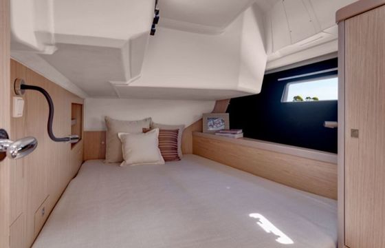 Sailboat BENETEAU OCEANIS 45 13.85m