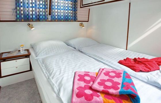 Houseboat Kormoran 940 (ZEK)