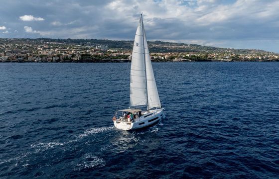 Sailboat Dufour 41 12.75m
