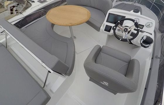 Motorboat BENETEAU ANTARES 36 260hp