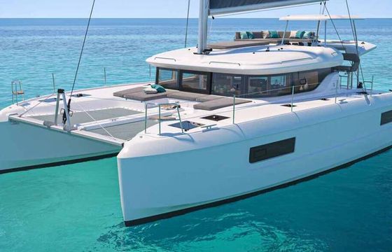 Catamaran Lagoon-Bénéteau Lagoon 43 - 4 + 2 cab. 13m