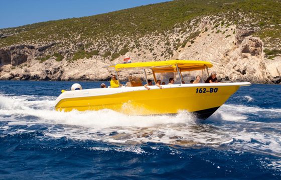 Motorboat Enzo 35 450hp