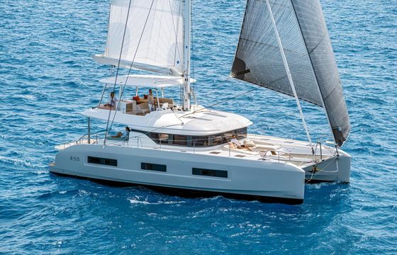 Catamaran Lagoon 55 16m