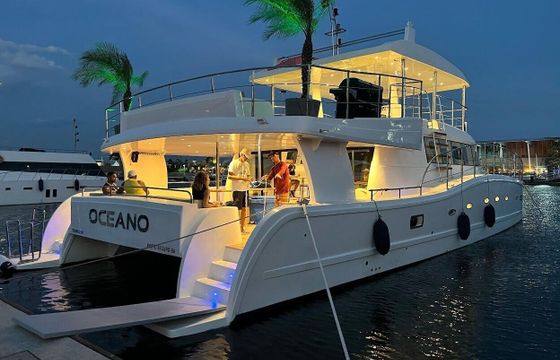 Motorboat OCEANO Catamaran 300hp