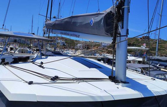 Catamaran Fountaine Pajot Astréa 42 12m