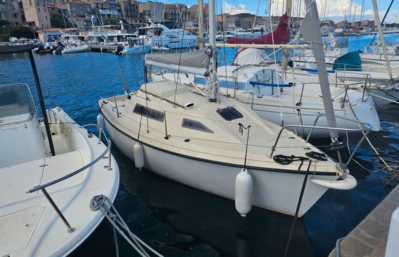 Sailboat Beneteau California 660 6.6m