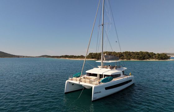 Catamaran Catana Group Bali 5.8 - 5 + 2 cab. 17m