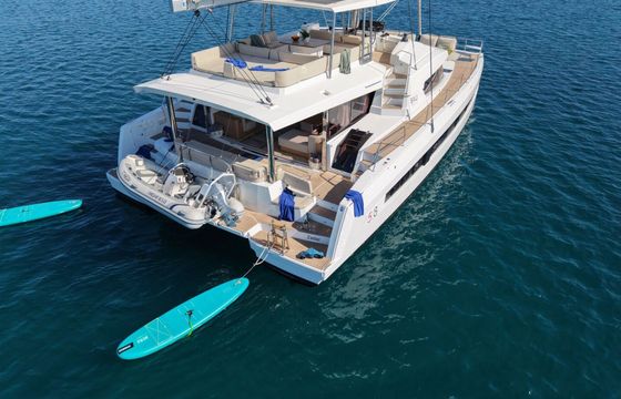 Catamaran Catana Group Bali 5.8 - 5 + 2 cab. 17m