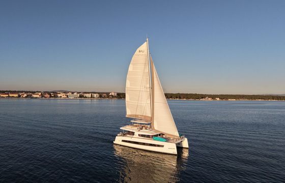 Catamaran Catana Group Bali 5.8 - 5 + 2 cab. 17m