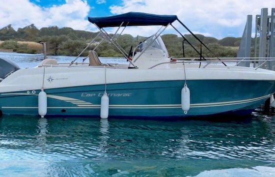 Motorboat Jeanneau Cap Camarat 650 Cc 150hp