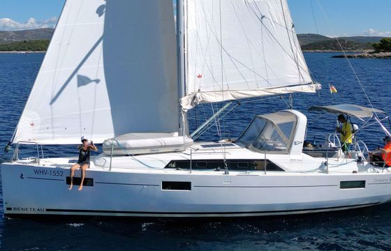 Sailboat Beneteau Oceanis 41.1 12.43m