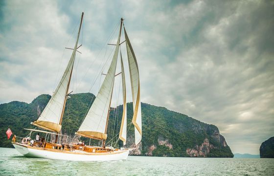 Sailing yacht Classic Ketch 29m