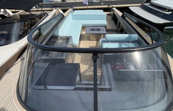 Motorboat VANDUTCH VANDUTCH 40 880hp
