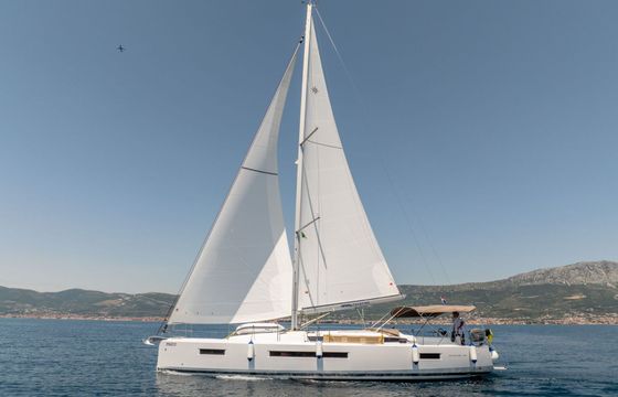 Sailboat Jeanneau SUN ODYSSEY 490 14m