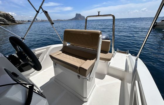 Motorboat Barqa Q20 Open 115hp