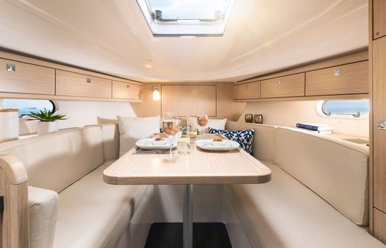 Motorboat Bavaria Yachtbau Bavaria S29+ 480hp