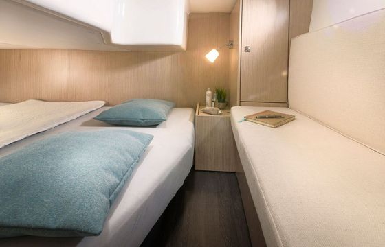 Motorboat Bavaria Yachtbau Bavaria S29+ 480hp