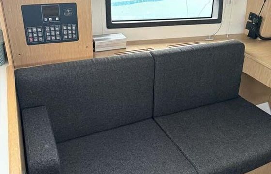 Sailboat Bavaria Yachtbau Bavaria C42 Style 12m