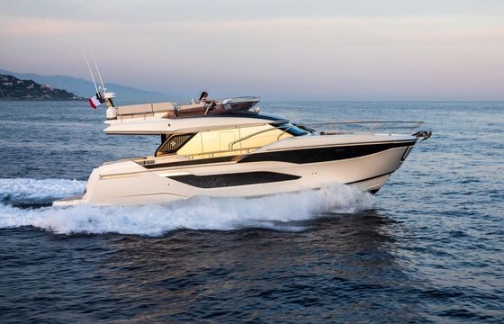 Motor yacht Jeanneau Prestige F4.9 900hp
