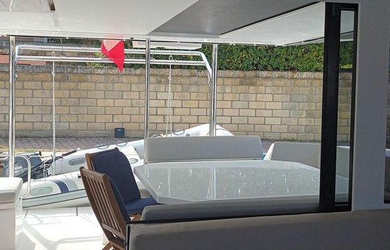Catamaran Leopard 50 15.4m
