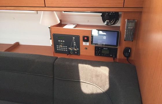 Sailboat Bavaria Bavaria Cruiser 46 14.4m