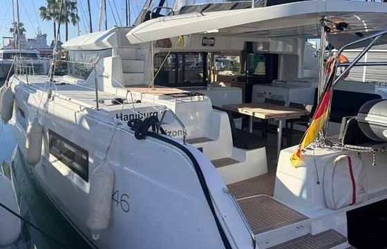 Catamaran Lagoon-Bénéteau Lagoon 46 - 4 + 1 cab. 13m
