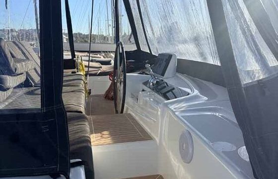 Catamaran Lagoon-Bénéteau Lagoon 46 - 4 + 1 cab. 13m