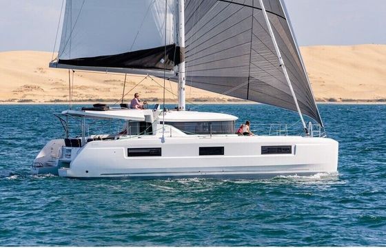Catamaran Lagoon 46 13m