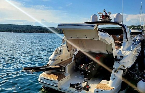 Motorboat Cranchi Mediterranee 50 open 1600hp