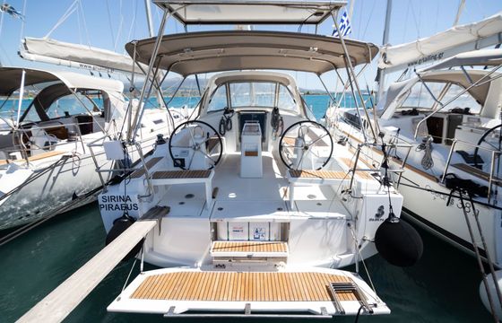 Sailboat BENETEAU OCEANIS 38.1 11.5m