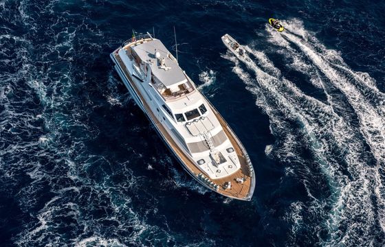 Motor yacht CN SPERTINI Alalunga 5475hp