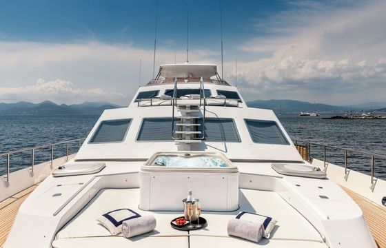 Motor yacht CN SPERTINI Alalunga 5475hp