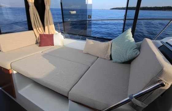 Motorboat Jeanneau Merry Fisher 895 300hp